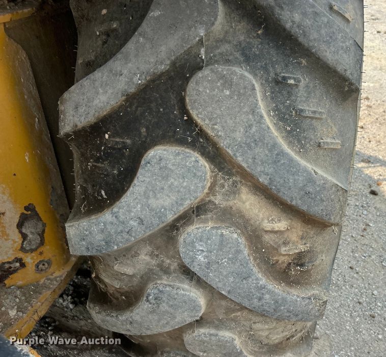 image for item DJ6369 2015 Caterpillar 420F2 IT backhoe