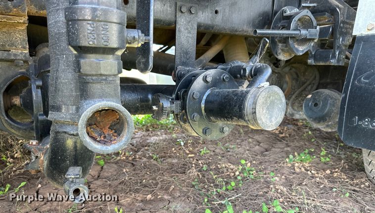 image for item DK6703 1994 Ford LN8000 water truck