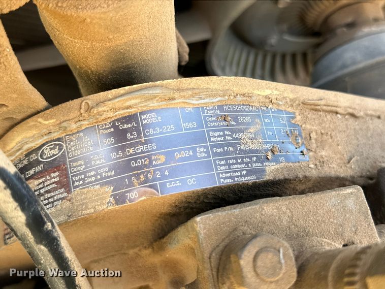 image for item DK6703 1994 Ford LN8000 water truck