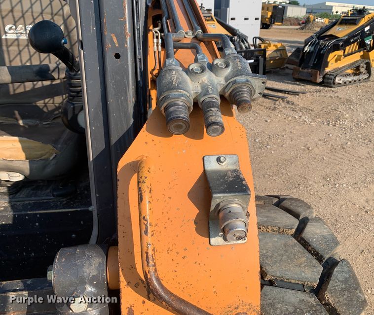 image for item DM1749 2013 Case SR250 skid steer loader