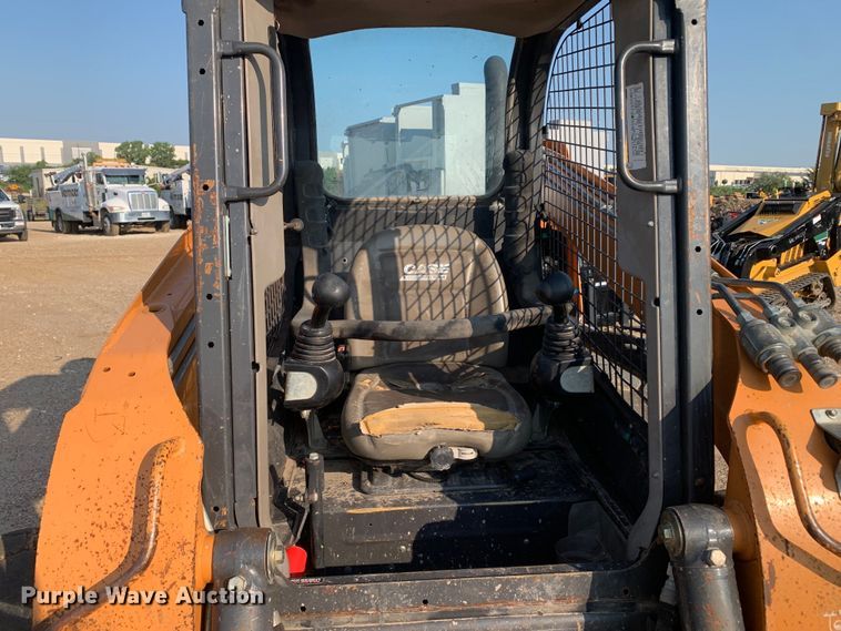 image for item DM1749 2013 Case SR250 skid steer loader