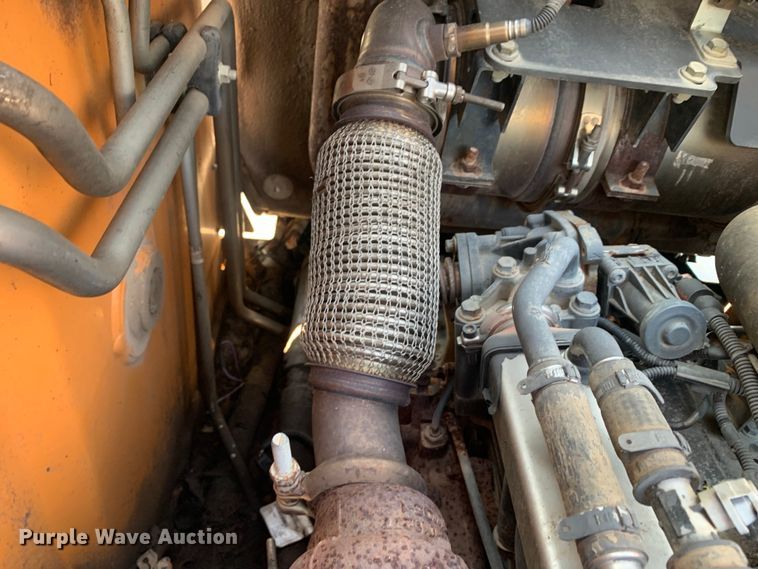 image for item DM1749 2013 Case SR250 skid steer loader