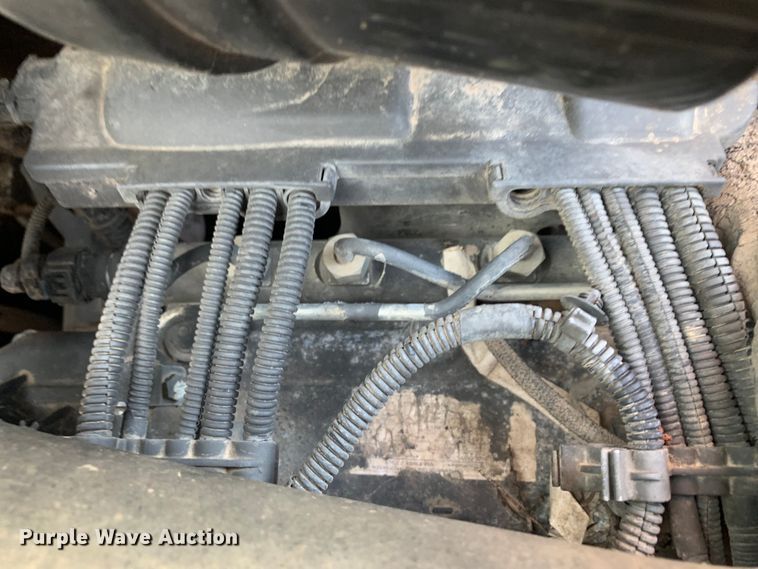 image for item DM1749 2013 Case SR250 skid steer loader