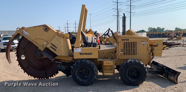 image for item DM1750 2000 Vermeer V5750 rock saw