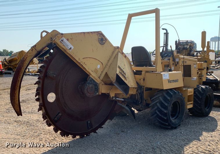 image for item DM1750 2000 Vermeer V5750 rock saw