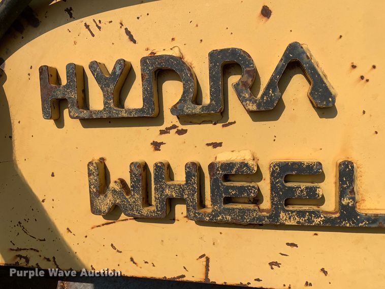 image for item DM1750 2000 Vermeer V5750 rock saw