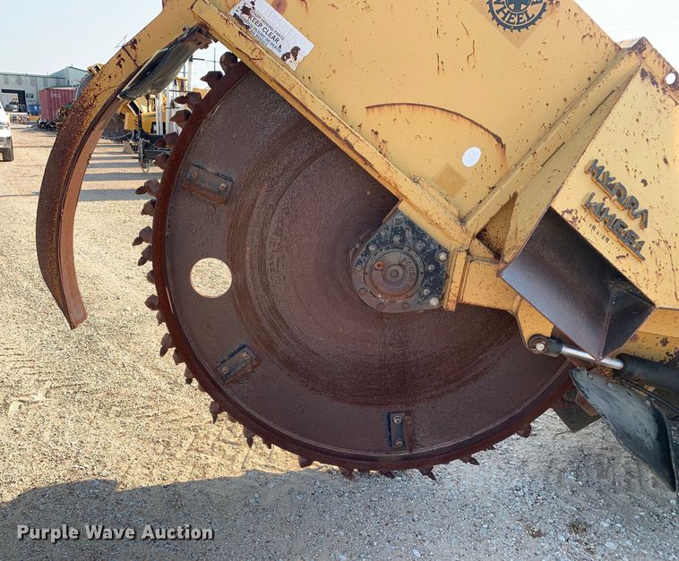 image for item DM1750 2000 Vermeer V5750 rock saw