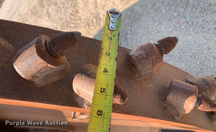 image for item DM1750 2000 Vermeer V5750 rock saw