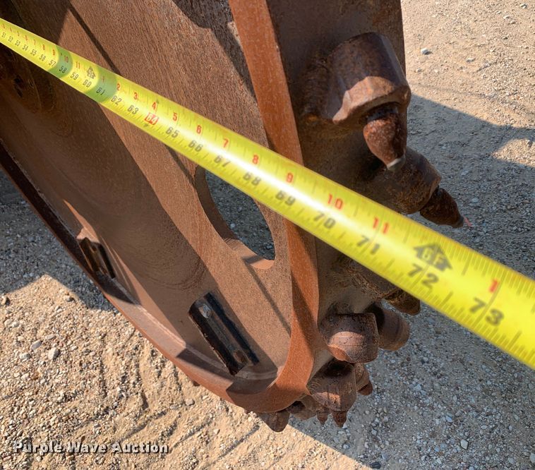 image for item DM1750 2000 Vermeer V5750 rock saw