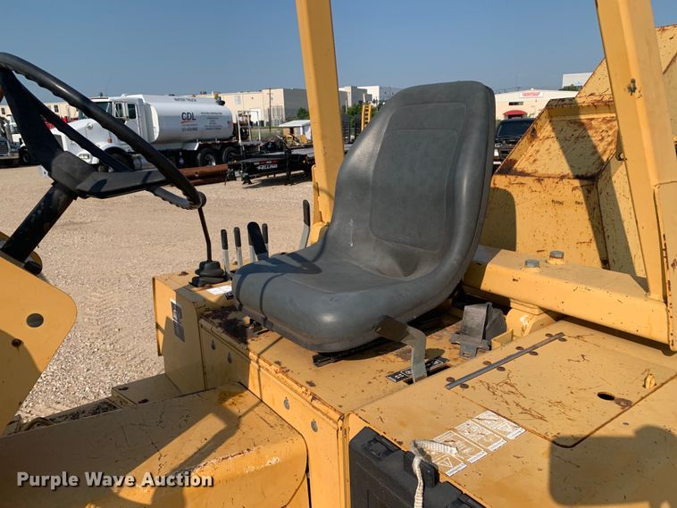 image for item DM1750 2000 Vermeer V5750 rock saw