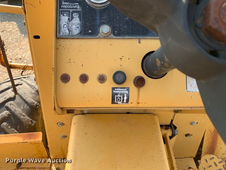 image for item DM1750 2000 Vermeer V5750 rock saw