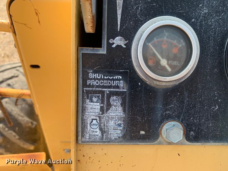 image for item DM1750 2000 Vermeer V5750 rock saw