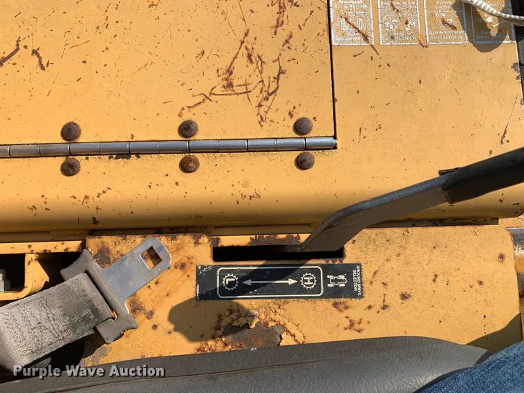 image for item DM1750 2000 Vermeer V5750 rock saw