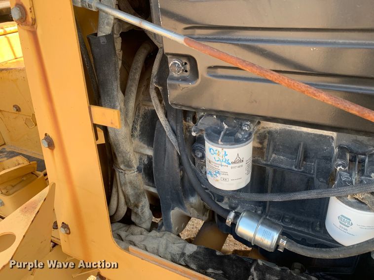 image for item DM1750 2000 Vermeer V5750 rock saw