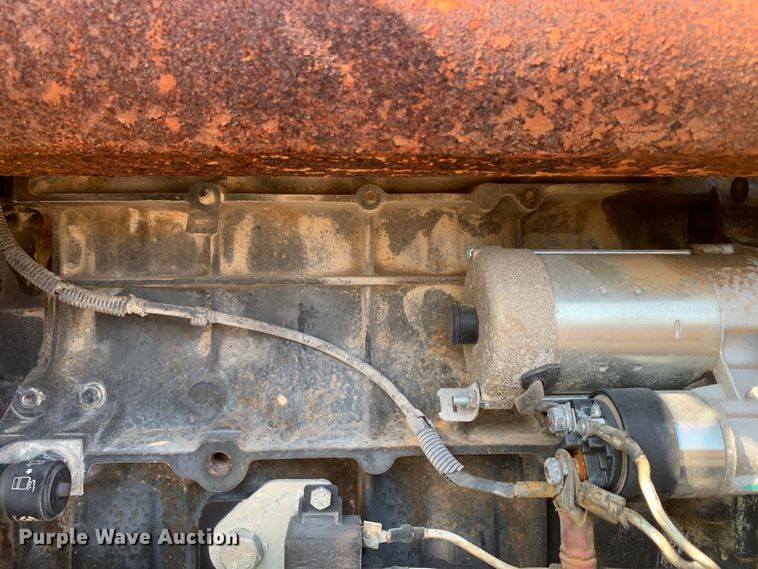 image for item DM1750 2000 Vermeer V5750 rock saw