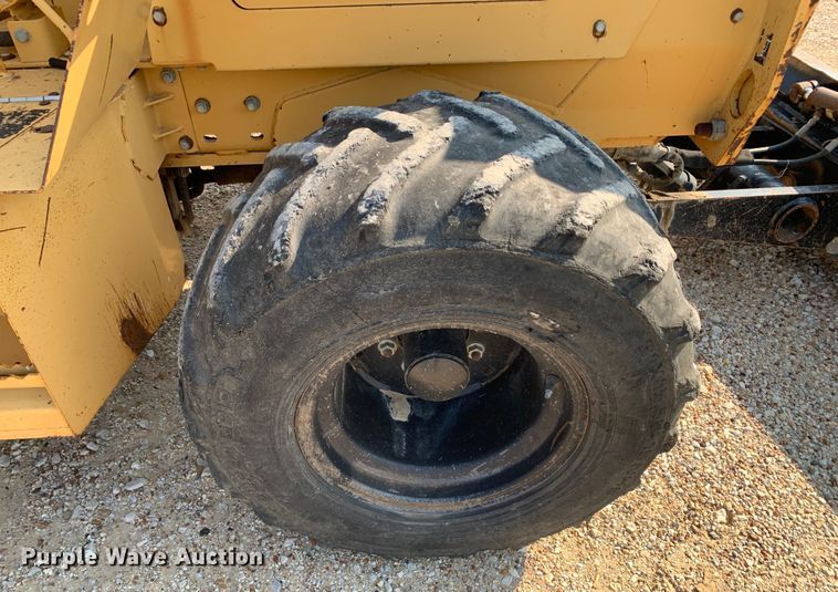 image for item DM1750 2000 Vermeer V5750 rock saw