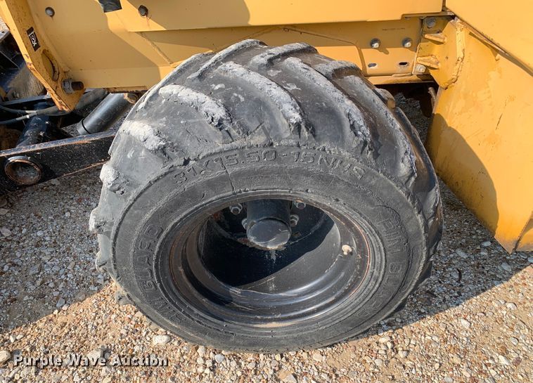 image for item DM1750 2000 Vermeer V5750 rock saw