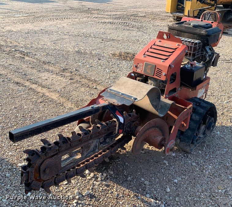 image for item DM1751 2010 Ditch Witch RT12 trencher
