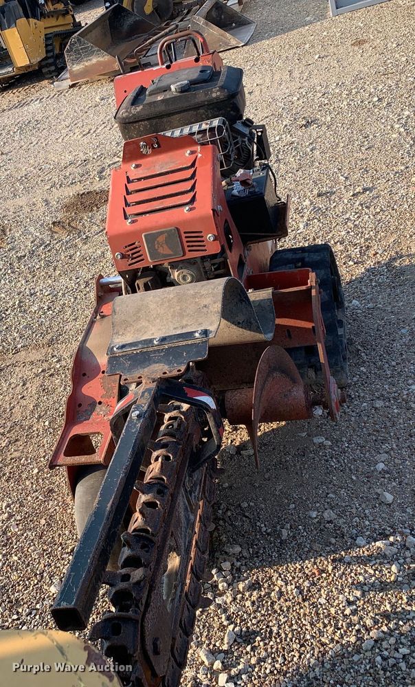 image for item DM1751 2010 Ditch Witch RT12 trencher
