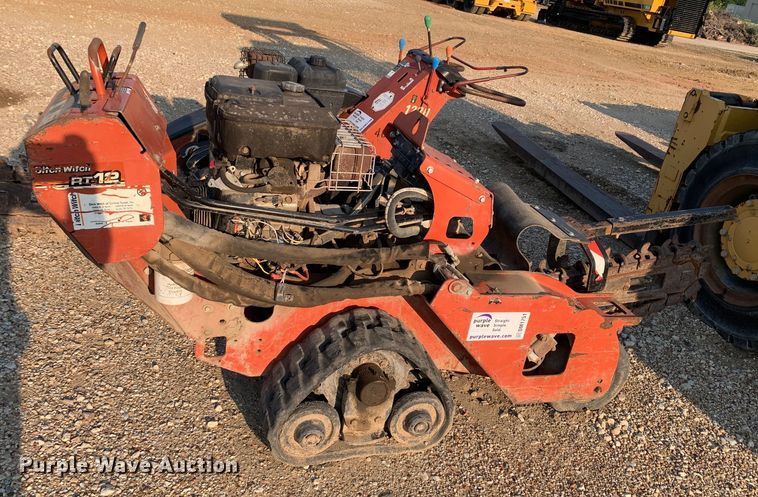 image for item DM1751 2010 Ditch Witch RT12 trencher