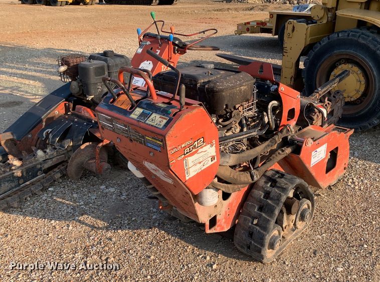 image for item DM1751 2010 Ditch Witch RT12 trencher
