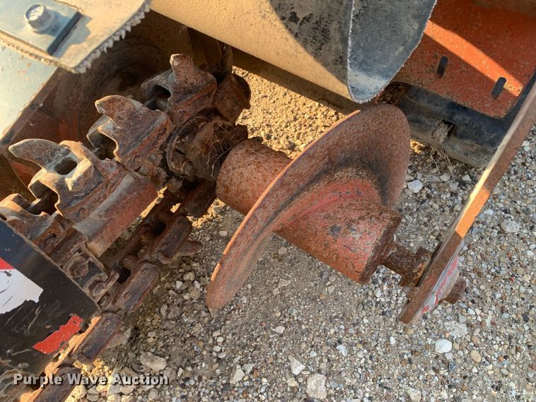 image for item DM1751 2010 Ditch Witch RT12 trencher