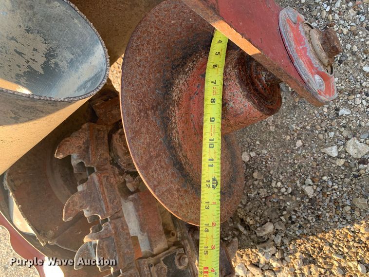 image for item DM1751 2010 Ditch Witch RT12 trencher