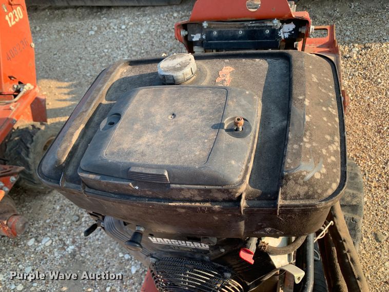 image for item DM1751 2010 Ditch Witch RT12 trencher