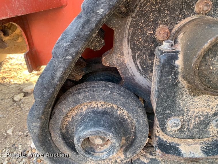 image for item DM1751 2010 Ditch Witch RT12 trencher