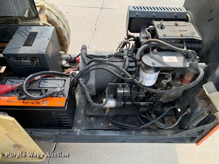 image for item DM7945 2006 JLG M4069 scissor lift