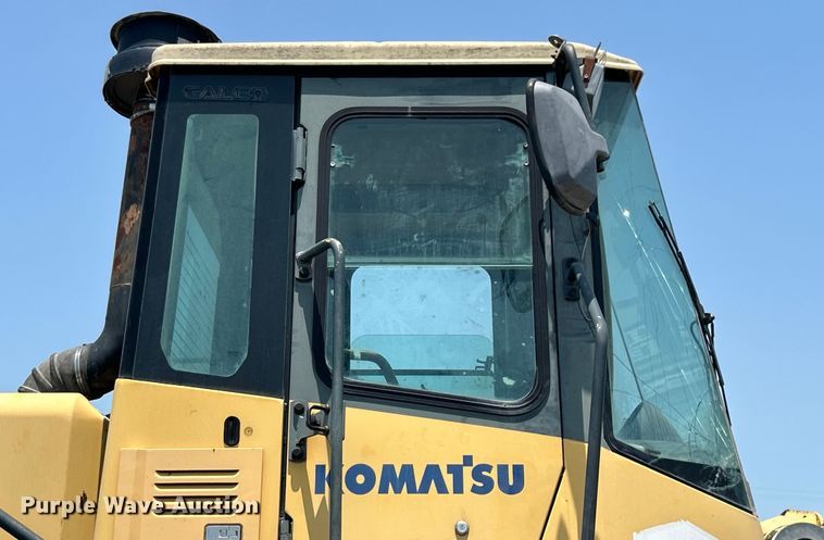 image for item DO6608 2002 Komatsu WA450 wheel loader