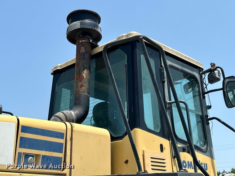 image for item DO6608 2002 Komatsu WA450 wheel loader