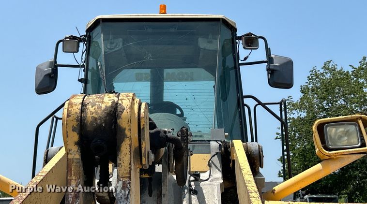 image for item DO6608 2002 Komatsu WA450 wheel loader
