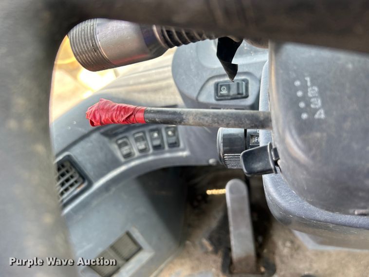 image for item DO6608 2002 Komatsu WA450 wheel loader