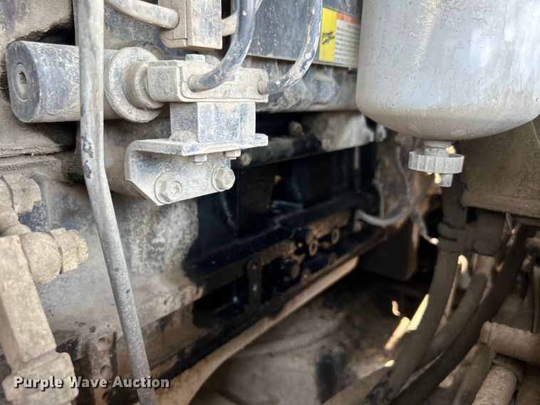 image for item DO6608 2002 Komatsu WA450 wheel loader