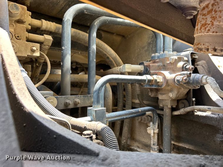 image for item DO6608 2002 Komatsu WA450 wheel loader