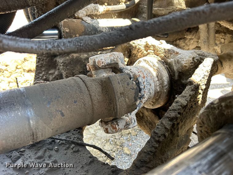 image for item DO6608 2002 Komatsu WA450 wheel loader