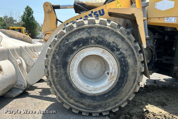 image for item DO6608 2002 Komatsu WA450 wheel loader