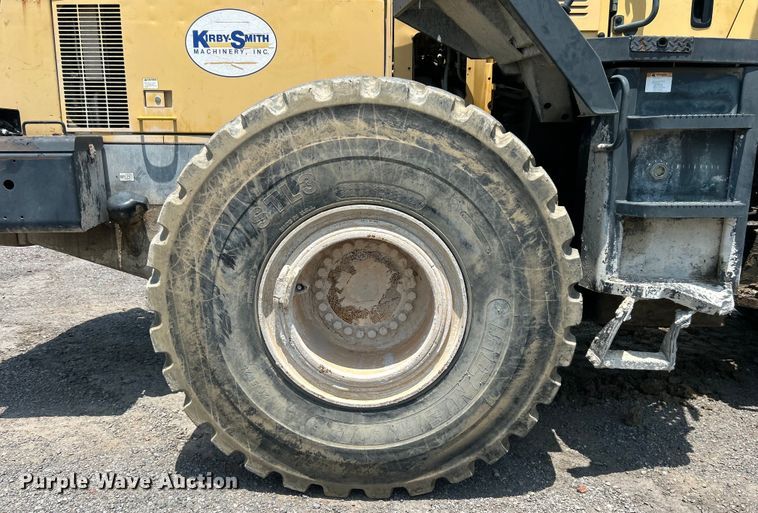 image for item DO6608 2002 Komatsu WA450 wheel loader