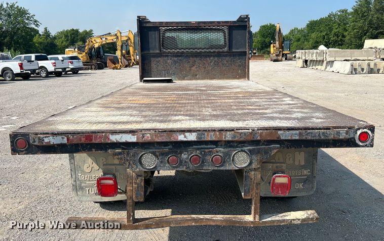 image for item DO6621 2009 International DuraStar 4300 flatbed truck