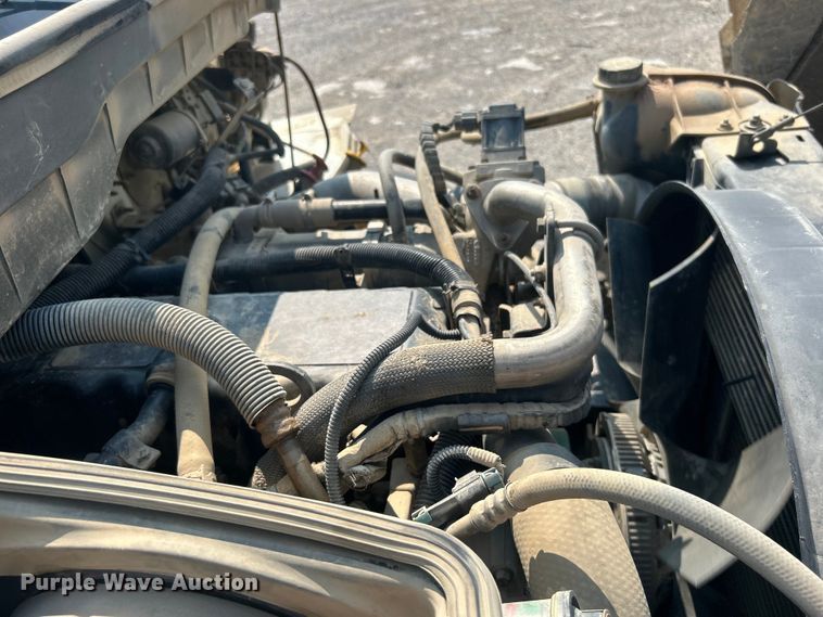 image for item DO6621 2009 International DuraStar 4300 flatbed truck