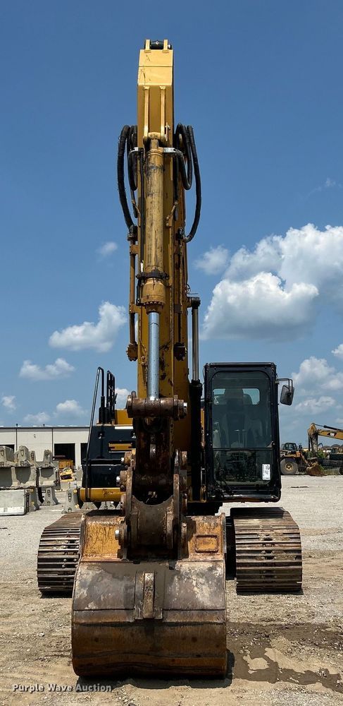 image for item DO6629 2014 Caterpillar 320E L excavator