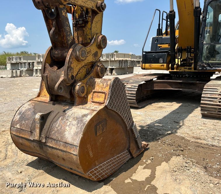 image for item DO6629 2014 Caterpillar 320E L excavator