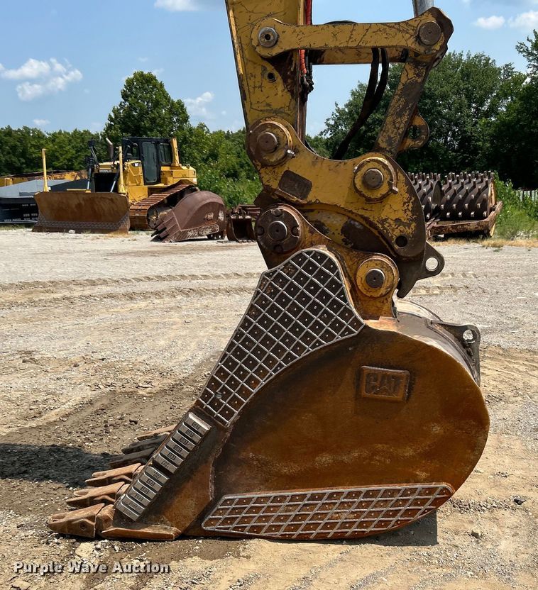 image for item DO6629 2014 Caterpillar 320E L excavator