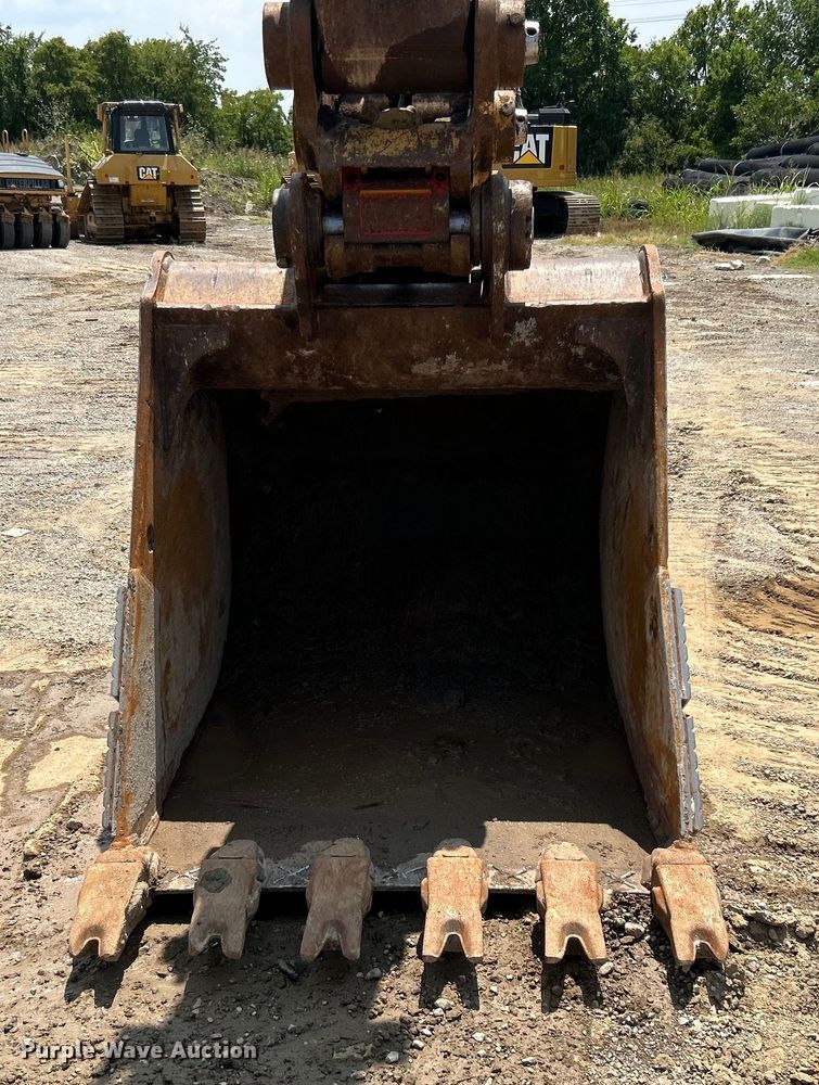 image for item DO6629 2014 Caterpillar 320E L excavator