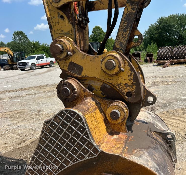 image for item DO6629 2014 Caterpillar 320E L excavator