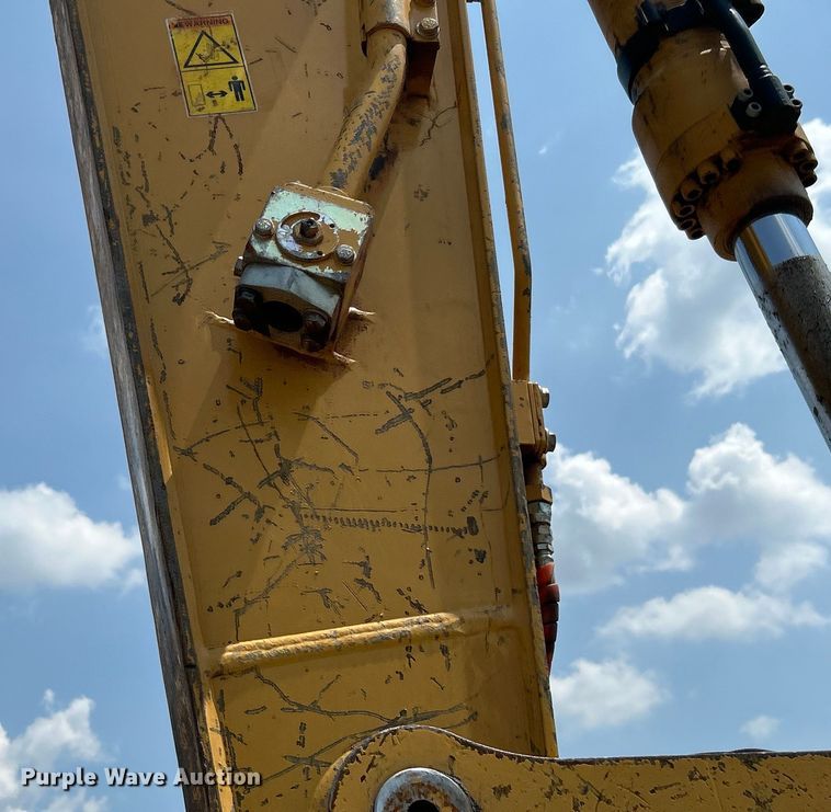 image for item DO6629 2014 Caterpillar 320E L excavator