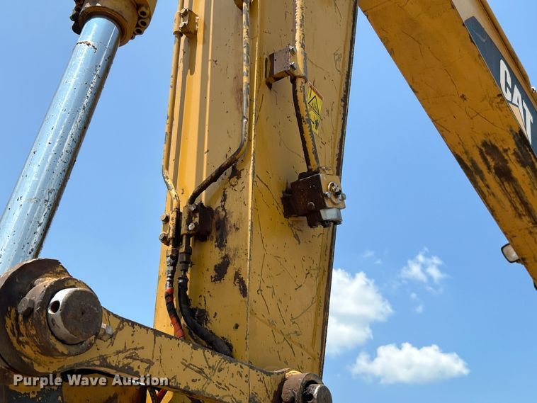 image for item DO6629 2014 Caterpillar 320E L excavator