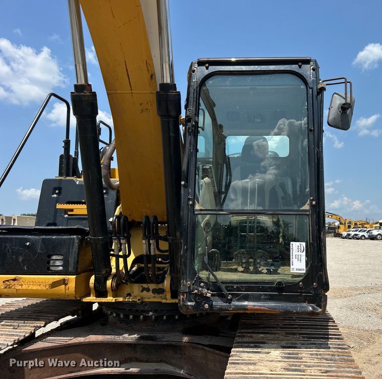 image for item DO6629 2014 Caterpillar 320E L excavator