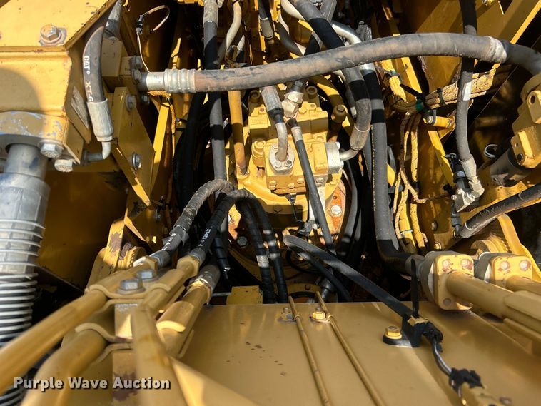 image for item DO6629 2014 Caterpillar 320E L excavator